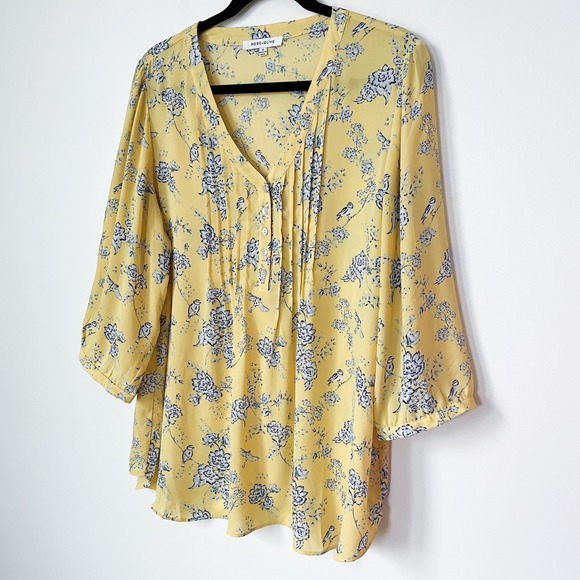 Rose & Olive Floral V-Neck Popover Top Womens Plus 1X Yellow Blue - Picture 2 of 9